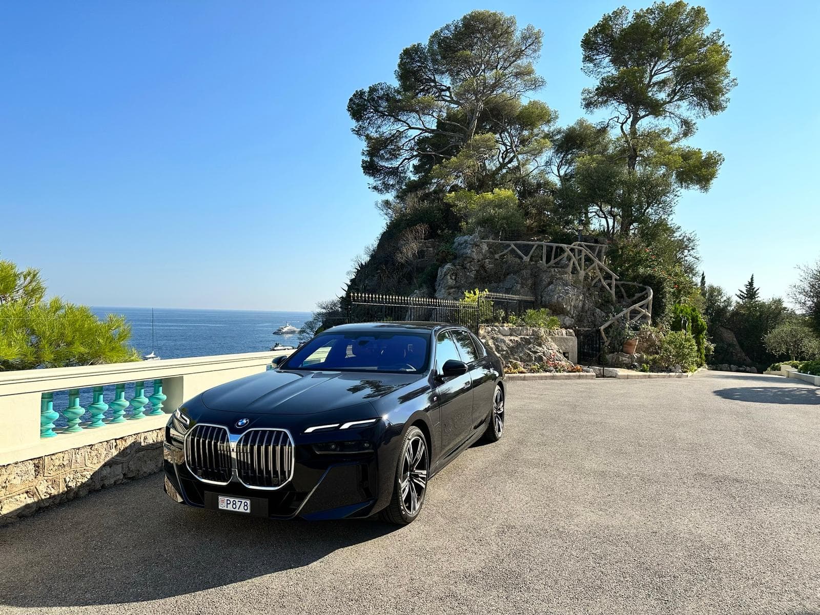 BMW 760i XDrive — FFGR Monaco executive chauffeur saloon