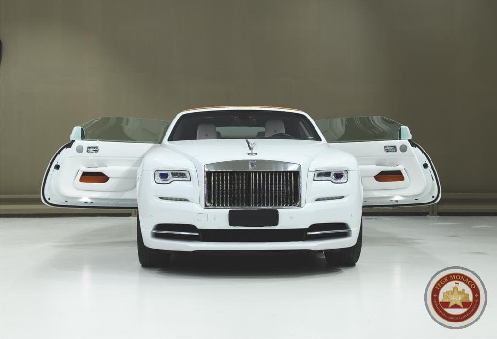 Rolls-Royce Dawn Cabriolet — vue 1